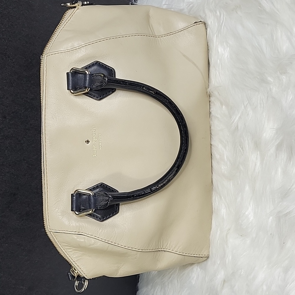 KATE SPADE NEW YORK Leather Rounded Contrast Bag